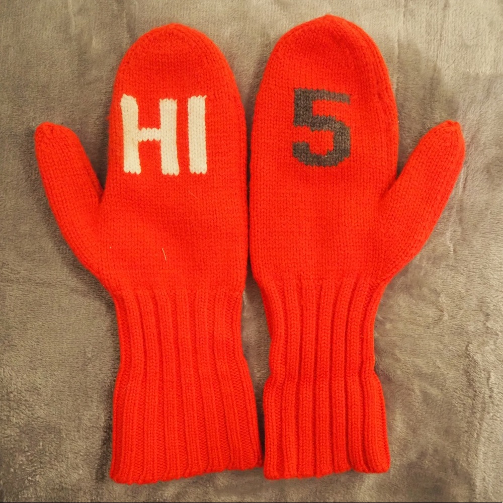 Kate Spade “Hi 5” Mittens